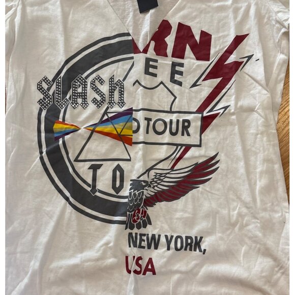 Revamped Slash Tour T Shirt New York Womens V-Neck Graphic Tee White Medium NEW - Picture 3 of 8